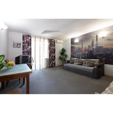 Apartment On Naukova Kharkiv Exterior photo