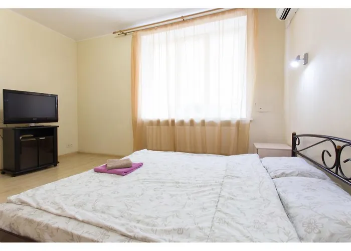 Apartment On Naukova