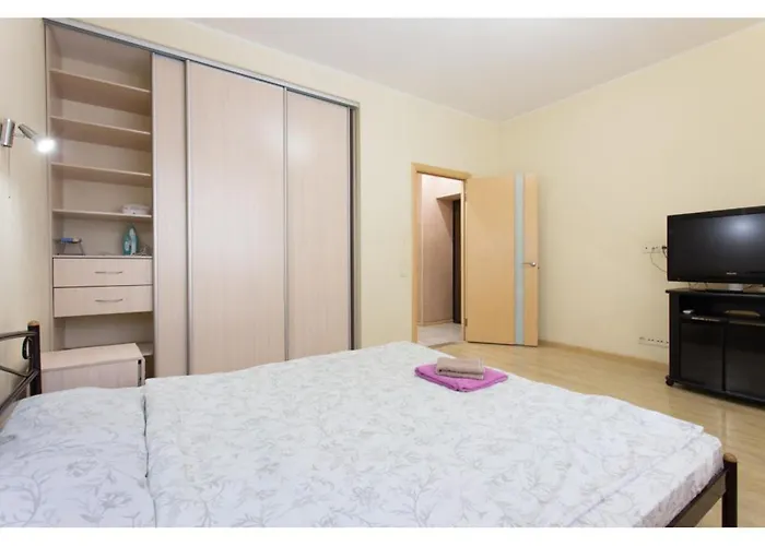 Apartment On Naukova