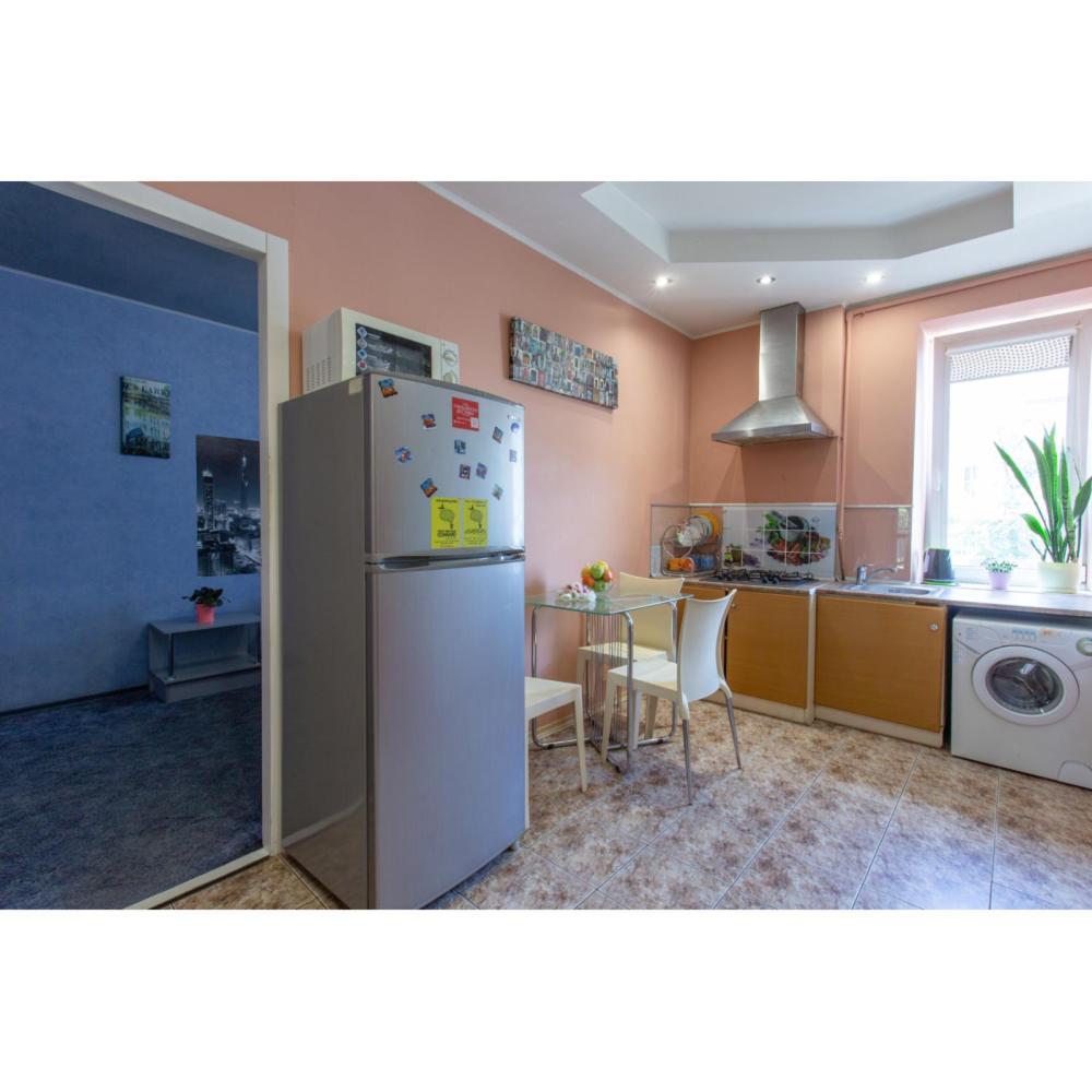 On Naukova Apartment Kharkiv